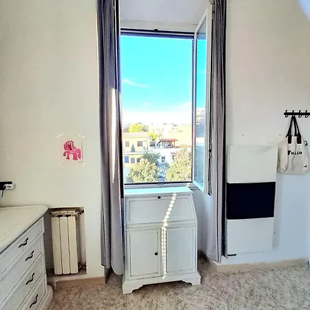 Travertino Appartamento Roma